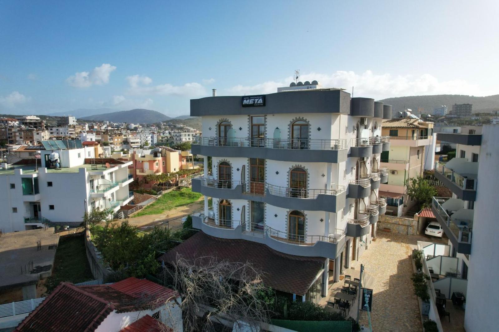 Meta Hotel Ksamil