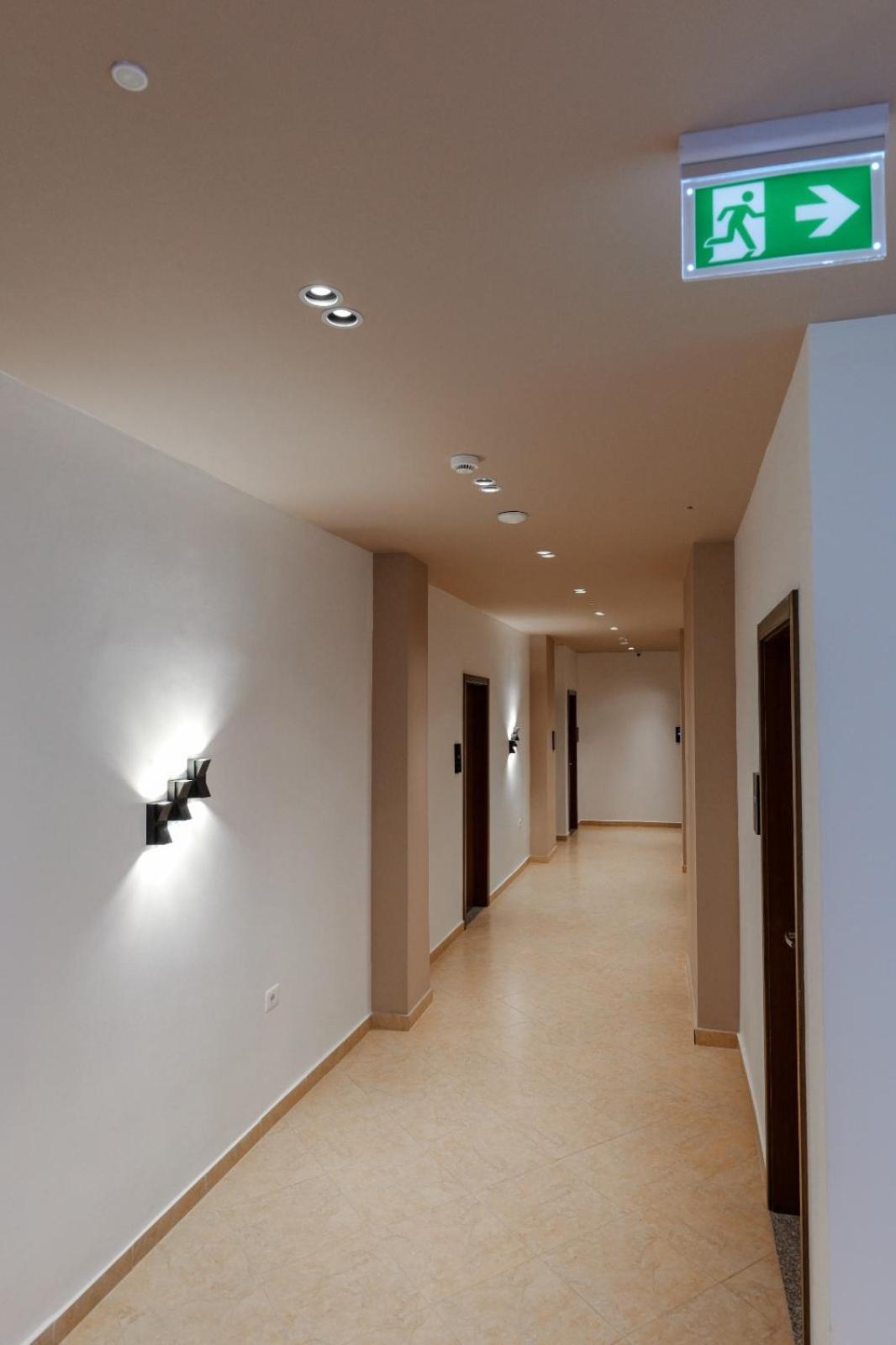 Meta Hotel 4*